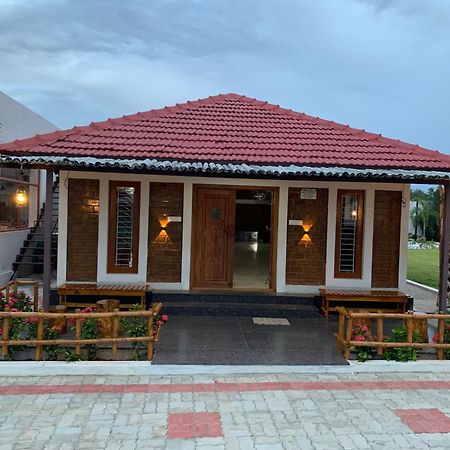 Love Green Resorts Palladam Екстер'єр фото